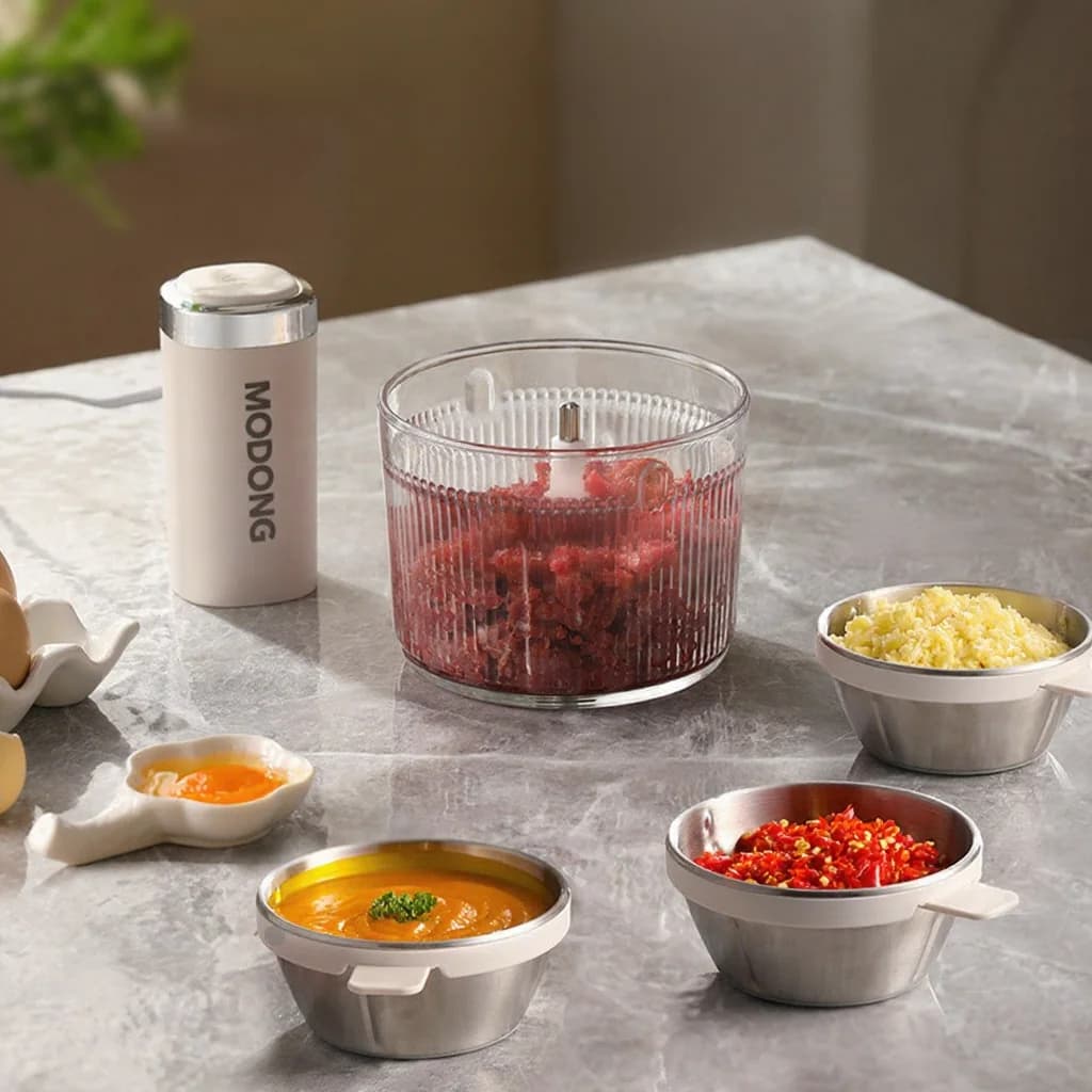 Elektrisk foodprocessor med glaskål og 4 knive til hjemmet