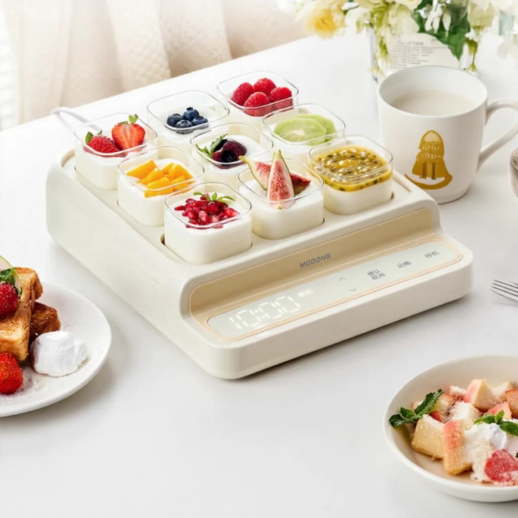 Yogurtmaskine med 9 kopper, glaskrukke og timer
