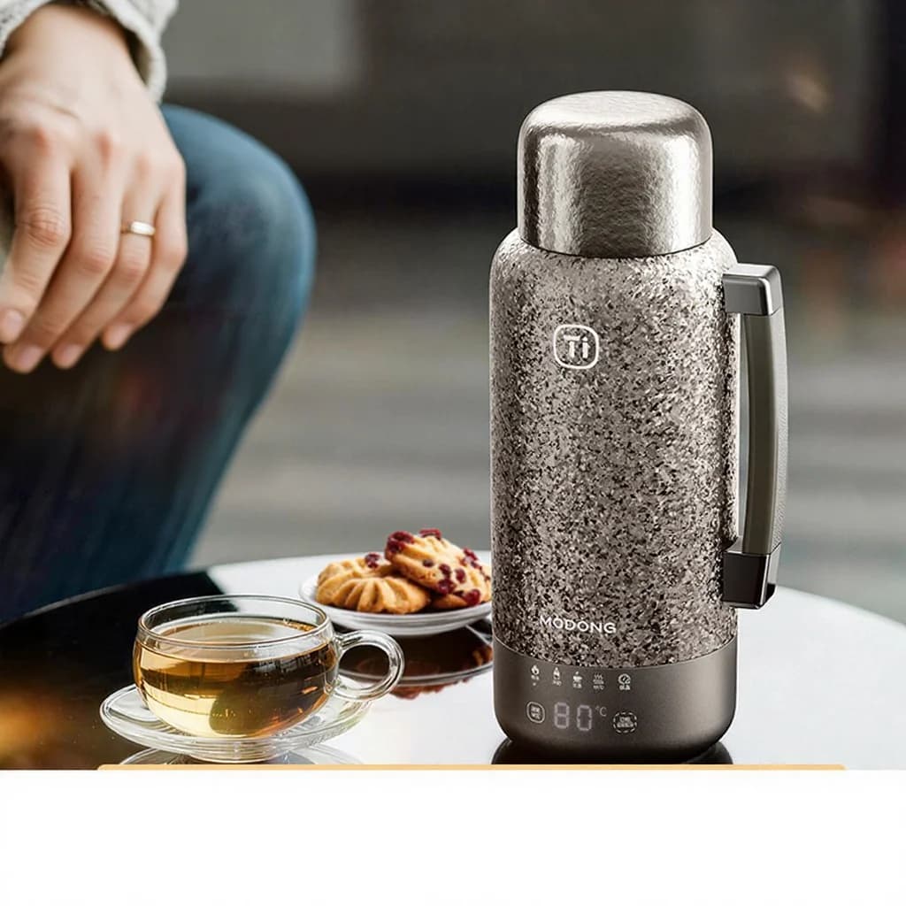 Rent titanium elektrisk varmebæger med isolering 1200ml