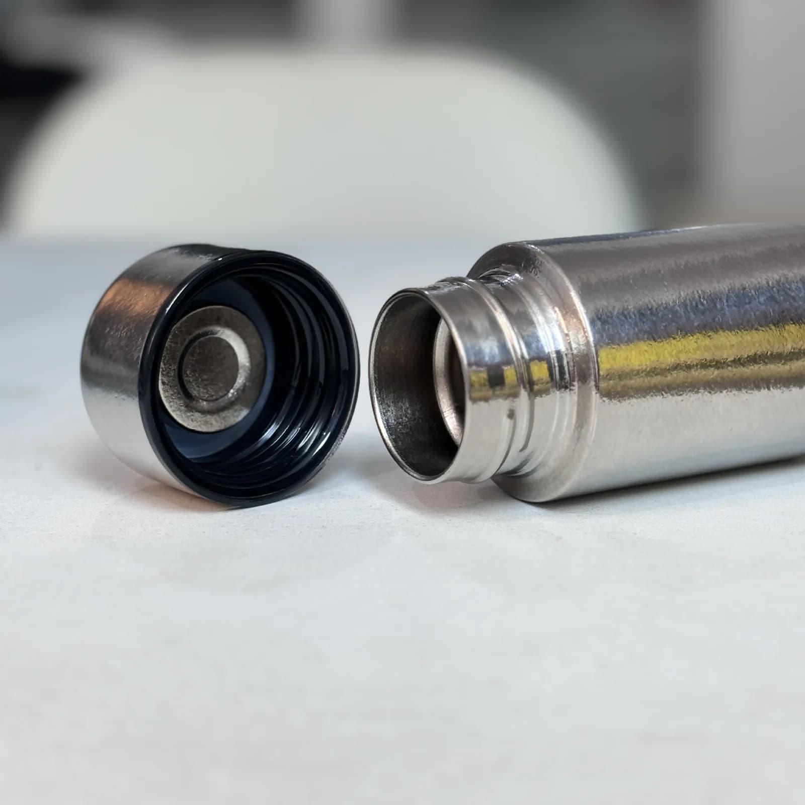 150 ml ren titanium lommelerke